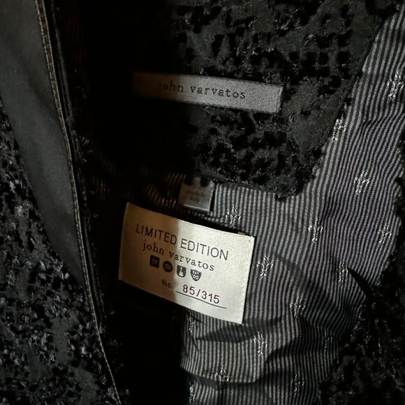 *RARE* JOHN VARATOS Shawl-Collar Embellished Hook Blazer SZ. 52 - Picture 3 of 13